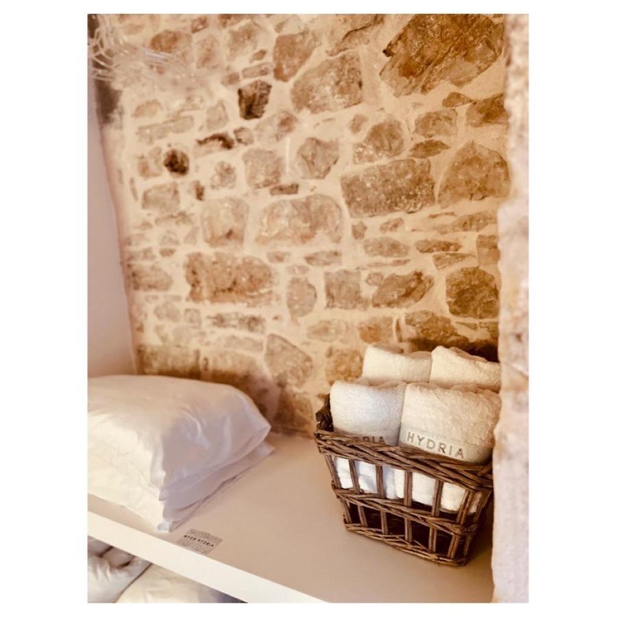 Hydria Guest House Art Gallery 아쿠아비바 델레 폰티 외부 사진