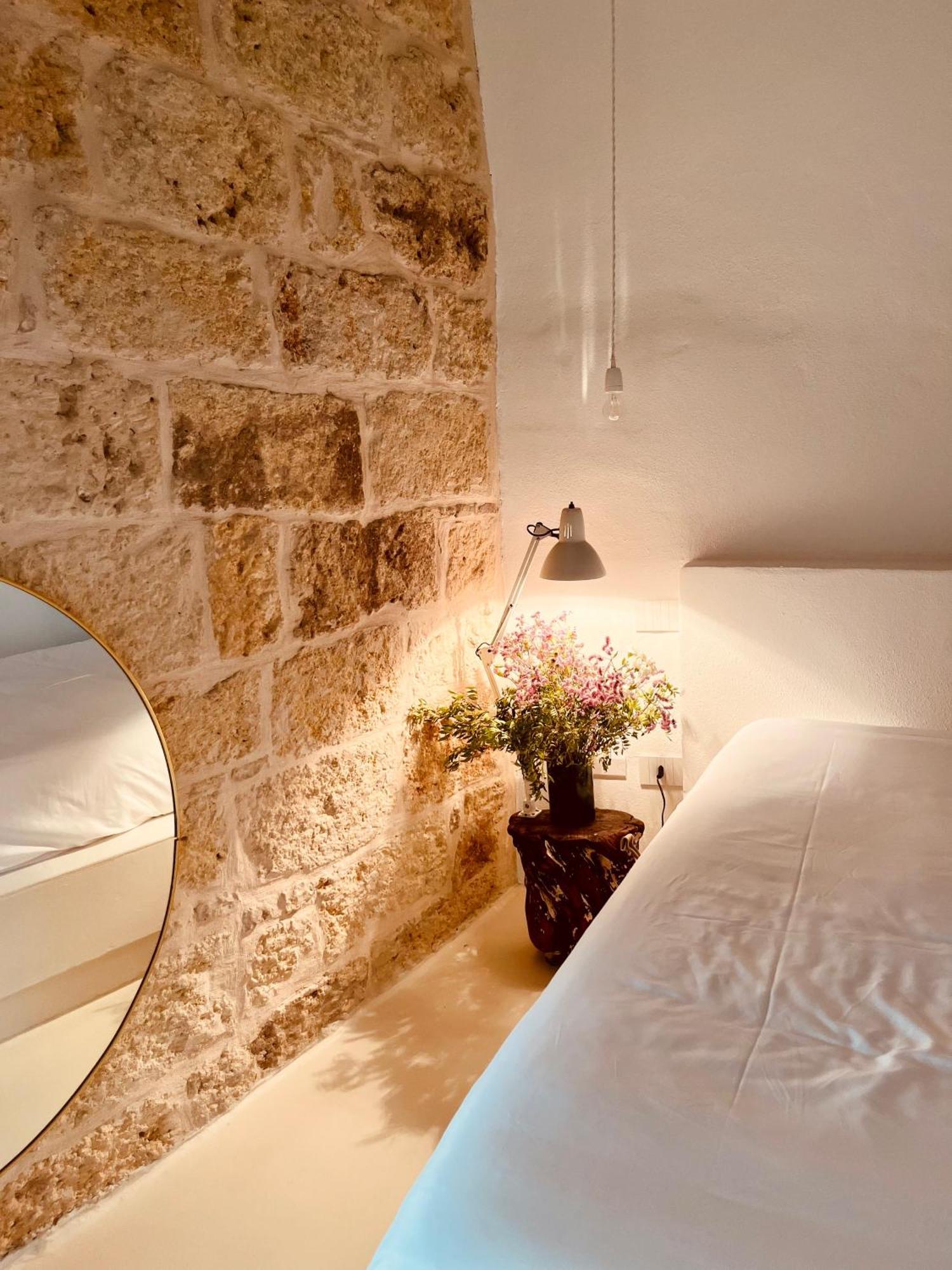 Hydria Guest House Art Gallery 아쿠아비바 델레 폰티 외부 사진